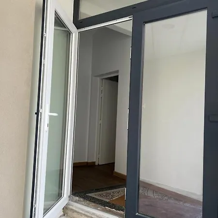 Chic Type 4 / Parking Prive Apartmán Remeš
