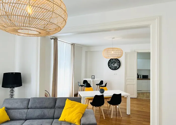Chic Type 4 / Parking Privé Appartement Reims